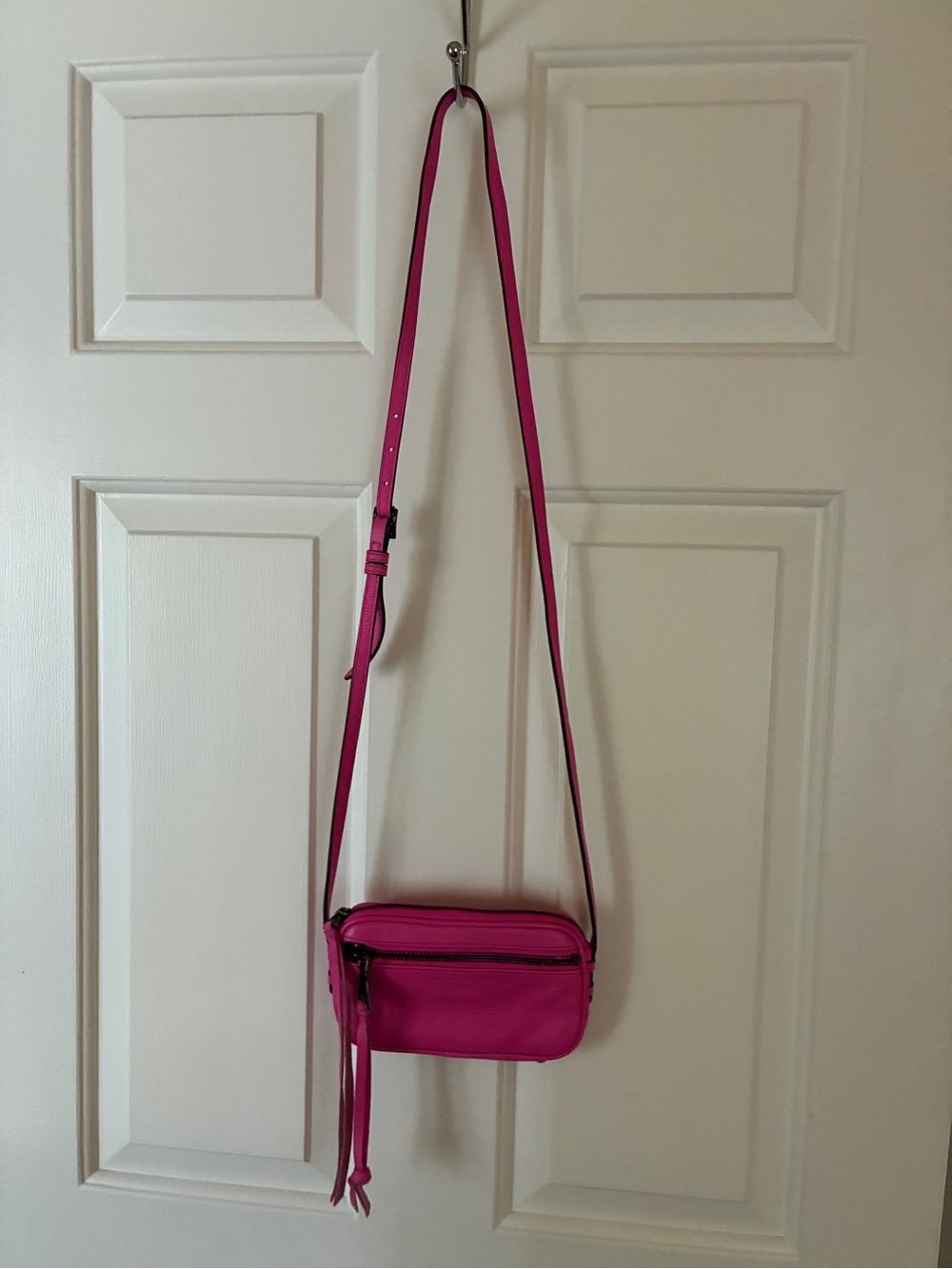 Aimee Kestenberg Brighton Women’s Zip Crossbody Bag Pink - Picture 16 of 16